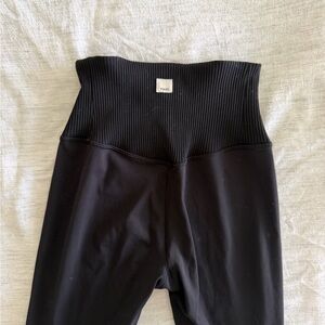 Vuori Studio Ribbed Legging 25”, Sz XS